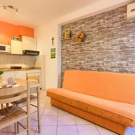 Romantic Apartman Krk Town